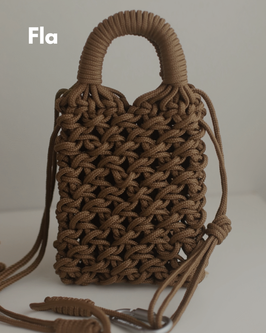 Curso Coleção Completa de Bolsas em Macramê IALAI - Por Laiz Alionço